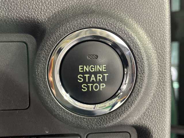 ダイハツ ブーン シルク Gパッケージ SAⅢ 沖縄県 2018(平30)年 4.6万km ダークエメラルドマイカ 禁煙車/純正ナビ/・フルセグTV／CD/・Bluetooth／DVD/全方位カメラ/衝突被害軽減ブレーキ/車線逸脱抑制制御機能/コーナーセンサー/オートマチックハイビーム/アイドリングストップ/前方ドライブレコーダー/LEDヘッドライト/フォグライト/スマートキー/保証書/取扱説明書