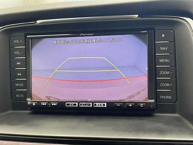 マツダ アテンザ セダン XD Lパッケージ 沖縄県 2014(平26)年 9.2万km スノーフレイクホワイトパールマイカ 純正ナビ(CA9PB)/（フルセグTV、CD/DVD、bluetooth）/バックカメラ/レザーシート/ETC/クルーズコントロール/レーンキープアシスト/レザーシート/革巻きステアリング/パワーシート/シートヒーター/ステアリングスイッチ/オートライト/パドルシフト/純正フロアマット/純正ドアバイザー/電動格納ウィンカーミラー
