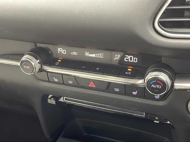 マツダ ＣＸ－３０ 20S Lパッケージ 千葉県 2020(令2)年 3.6万km スノーフレイクホワイトパールマイカ ＢＯＳＥサウンド/ＥＴＣ/純正ドライブレコーダー/純正ナビ/Bluetooth CD DVD フルセグ AppleCarPlay AndroidAuto/全方位カメラ/電動リアゲート/シートヒーター/パワーシート/純正フロアマット/純正アルミホイール/ステアリングヒーター/パドルシフト/ヘッドアップディスプレイ/ブラインドスポットモニター/衝突軽減ブレーキ/レーンキープアシスト/コーナーセンサー/オートハイビーム/LEDヘッドライト/プッシュスタート/スマートキー/ウィンカーミラー/ステアリングスイッチ/フォグランプ