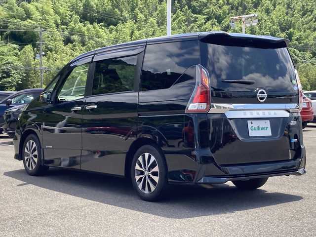 日産 セレナ ハイウェイスター Vセレクション 佐賀県 2018(平30)年 5.3万km ダイヤモンドブラック 純正9インチナビ/アラウンドビューモニター/プロパイロット/エマージェンシーブレーキ/LDW/クリアランスソナー/両側パワースライドドア/ハンズフリーオートスライドドア/電動パーキングブレーキ/オートブレーキホールド/スマートルームミラー/ステアリングリモコン/プッシュスタート/インテリジェントキー/LEDヘッドライト/フォグライト/純正アルミホイール