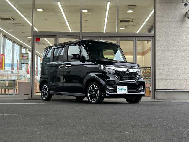 ホンダ Ｎ ＢＯＸ カスタム G EX ターボ ホンダセンシング 埼玉県 2017(平29)年 6万km クリスタルブラックパール Honda SENSING/	ナビ装着用スペシャルパッケージ＋ETC車載器/	助手席スーパースライドシート/	オートリトラミラー/	アレルクリーンプラスシート/	プラズマクラスター技術搭載フルオート・エアコンディショナー/	リア左側パワースライドドア/	リア右側パワースライドドア/	前席用i-サイドエアバッグシステム＋サイドカーテンエアバッグシステム(前席/後席対応)/	ブラック塗装＋切削 15インチアルミホイール/	プライムスムース＆トリコットコンビシート/	パドルシフト/	親水/ヒーテッドドアミラー＋フロントドア撥水ガラス/	運転席＆助手席シートヒーター