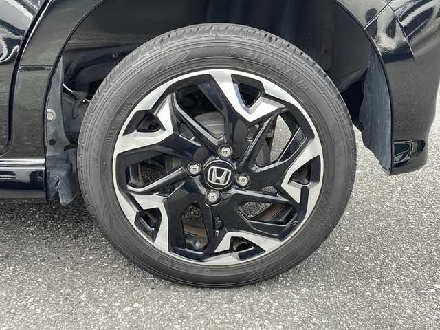 ホンダ Ｎ ＢＯＸ カスタム G EX ターボ ホンダセンシング 埼玉県 2017(平29)年 6万km クリスタルブラックパール Honda SENSING/	ナビ装着用スペシャルパッケージ＋ETC車載器/	助手席スーパースライドシート/	オートリトラミラー/	アレルクリーンプラスシート/	プラズマクラスター技術搭載フルオート・エアコンディショナー/	リア左側パワースライドドア/	リア右側パワースライドドア/	前席用i-サイドエアバッグシステム＋サイドカーテンエアバッグシステム(前席/後席対応)/	ブラック塗装＋切削 15インチアルミホイール/	プライムスムース＆トリコットコンビシート/	パドルシフト/	親水/ヒーテッドドアミラー＋フロントドア撥水ガラス/	運転席＆助手席シートヒーター