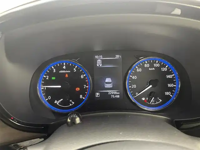 日産 エルグランド 250ハイウェイスターS 茨城県 2022(令4)年 2.3万km ピュアホワイトパール 純正10型ナビ/全周囲カメラ/フルセグ/純正フリップダウンモニター/衝突被害軽減ブレーキ/車線逸脱抑制装置/レーダークルーズコントロール/オートマチックハイビーム/クリアランスソナー/BSM/両側電動スライドドア/ETC/ドラレコ/純正18インチAW/LEDヘッドライト/スマートキー