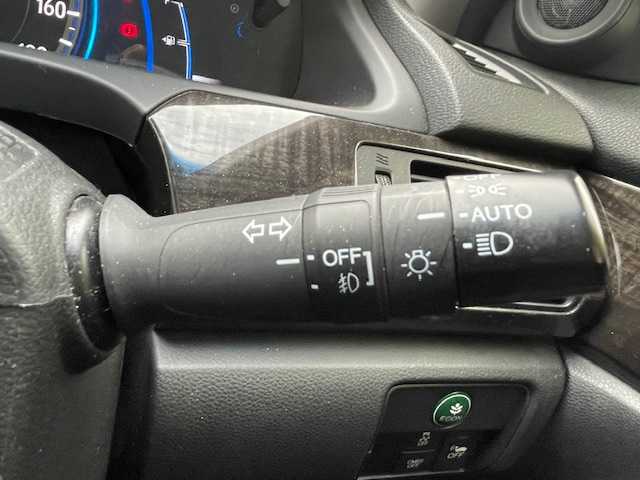 ホンダ アコード ハイブリッド EX 茨城県 2015(平27)年 20万km ホワイトオーキッドパール ３眼LEDライト/純正ナビ【AM/FM/CD/ワンセグ】/クルーズコントロール/バックカメラ/パワーシート/ETC/オートライト/スタッドレスタイヤ２３年/カーテンエアバッグ/盗難防止装置/横滑り防止装置/保証書/取扱説明書/スペアキー×１