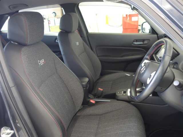 ホンダ フィット e:HEVホーム カーサ 熊本県 2021(令3)年 5.9万km メテオロイドグレーメタリック ワンオーナー/ホンダセンシング/純正Gathersディスプレイオーディオ/　CD/BT/USB/iPod/ワンセグTV/バックカメラ/ETC/純正ドライブレコーダー/前席シートヒーター/前後コーナーセンサー/純正ブラッククリア塗装16インチAW/プッシュスタート/スマートキー/純正フロアマット/純正ドアバイザー/保証書