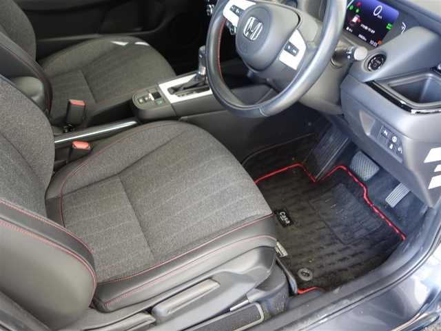 ホンダ フィット e:HEVホーム カーサ 熊本県 2021(令3)年 5.9万km メテオロイドグレーメタリック ワンオーナー/ホンダセンシング/純正Gathersディスプレイオーディオ/　CD/BT/USB/iPod/ワンセグTV/バックカメラ/ETC/純正ドライブレコーダー/前席シートヒーター/前後コーナーセンサー/純正ブラッククリア塗装16インチAW/プッシュスタート/スマートキー/純正フロアマット/純正ドアバイザー/保証書