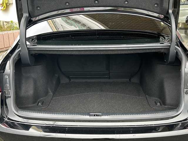 レクサス ＩＳ 350 バージョンL 静岡県 2014(平26)年 5万km ブラック 純正ナビ/・バックカメラ/・Bluetooth/・CD/DVD/・フルセグTV/・USB/・AUX/主要装備/・プッシュスタート/・ETC車載器/・サンルーフ/・クルーズコントロール/・前席シートヒーター/・前席ベンチレーション/・パワーシート/・レザーシート/・純正フロアマット/・スポーツモード/・ECOモード/・スペアキー/・カードキー