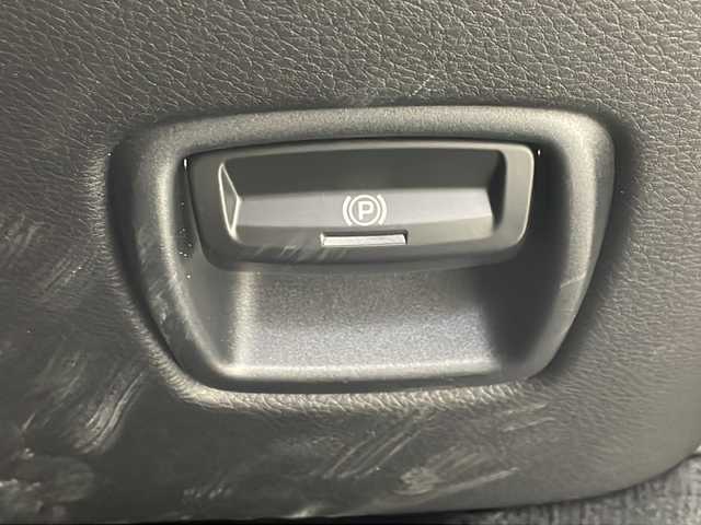 ポルシェ ポルシェ ７１８ボクスター T 千葉県 2021(令3)年 0.9万km 黒 【DN/クレーム】/純正ナビ/電動ウィング/シートヒーター/パドルシフト/ドラレコ/純正２０インチホイール