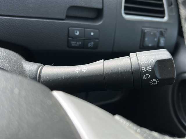 日産 セレナ ハイウェイスター Vセレ +Safty 岐阜県 2014(平26)年 7.5万km ダイヤモンドブラック 登録時走行距離74215km/純正ＳＤナビ/ワンセグＴＶ/全方位カメラ/ハーフレザーシート/両側パワースライドドア/ドライブレコーダー/クルーズコントロール/ＵＳＢ/ＥＴＣ/Ｂｌｕｅ　ｔｏｏｔｈ/プッシュスタート/スマートキー/ABS/横滑り防止装置/コーナーセンサー/レーンキープアシスト/盗難防止装置/オートライト/LEDヘッドライト/エアバッグ/衝突被害軽減システム