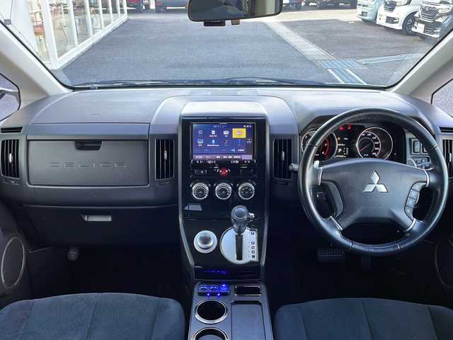 三菱 デリカＤ：５ D－Power package 岐阜県 2019(平31)年 7.8万km ウォームホワイトP/スターリングシルバーM 禁煙車/社外8型ナビ/フリップダウンモニター/バックカメラ/両側パワースライドドア/シートヒーター/パドルシフト/スマートキー/フォグランプ/HIDヘッドライト/オートライト/ルーフキャリア/リアラダー/マッドガード