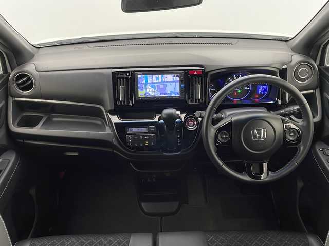 ホンダ Ｎ ＷＧＮ カスタム G Lパッケージ 宮崎県 2017(平29)年 6.4万km プレミアムホワイトパールⅡ 禁煙車/純正ナビTV/（Gathers/VXM-174VFXi/CD/DVD/Bluetooth/フルセグTV)/純正バックカメラ/純正ビルトインETC/純正キセノンオートライト/純正フォグ/純正14インチアルミ/純正エアロ/純正ルーフエンドスポイラー/純正フロアマット/クルーズコントロール/ウインカードアミラー/オートエアコン（プラズマクラスター）/本革巻ハンドル/ハーフレザーシート/フロントハーフシェイドガラス/スマートキー/プッシュエンジンスタート/新車時保証書/取扱い説明書