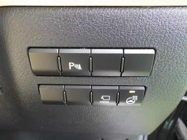 レクサス ＮＸ 200t Iパッケージ 千葉県 2014(平26)年 7.9万km スターライトブラックガラスフレーク 純正SDナビ/地デジTV/【DVD/CD再生機能　Bluetooth接続】/サイド/バックカメラ/ドライブレコーダー/前席パワーシート/シートヒーター/革巻きステアリング/ステアリングヒーター/ステアリングスイッチ/パドルシフト/ETC/3眼LEDヘッドライト/フォグライト/ウインカーミラー/クリアランスソナー/純正18インチアルミホイル/サイド/カーテンエアバッグ/スマートキー