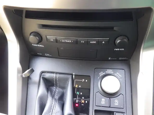 レクサス ＮＸ 200t Iパッケージ 千葉県 2014(平26)年 7.9万km スターライトブラックガラスフレーク 純正SDナビ/地デジTV/【DVD/CD再生機能　Bluetooth接続】/サイド/バックカメラ/ドライブレコーダー/前席パワーシート/シートヒーター/革巻きステアリング/ステアリングヒーター/ステアリングスイッチ/パドルシフト/ETC/3眼LEDヘッドライト/フォグライト/ウインカーミラー/クリアランスソナー/純正18インチアルミホイル/サイド/カーテンエアバッグ/スマートキー