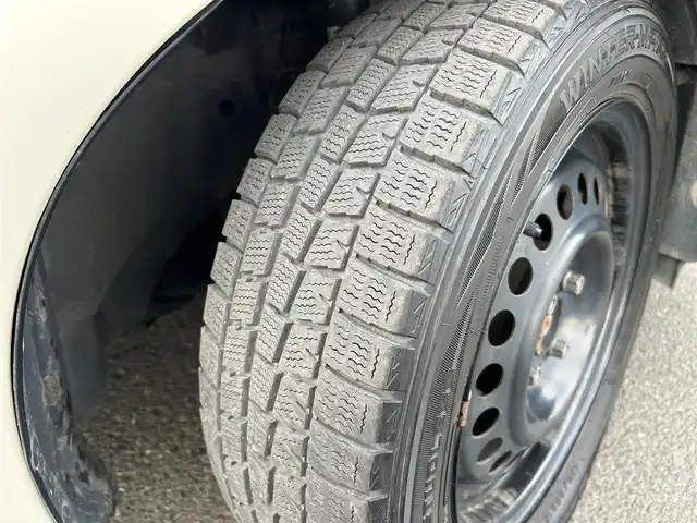 ホンダ フィット ハイブリット Fパッケージ 宮城県 2015(平27)年 15.3万km プレミアムホワイトパール 社外SDメモリーナビ/・Bluetooth/・ワンセグTV/・CD/DVD/ETC/バックカメラ/コーナーセンサー/横滑り防止装置/オートライト/電動格納ミラー/純正フロアマット/オートエアコン/盗難防止装置/ドアバイザー/アイドリングストップ/プッシュスタート＆スペアキー