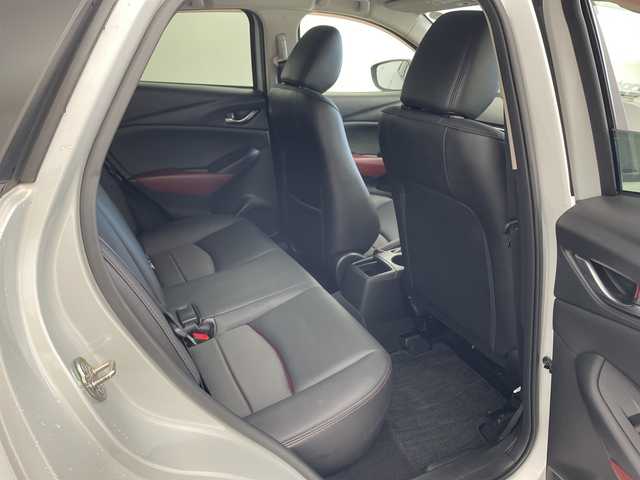 マツダ ＣＸ－３ 20S プロアクティブ 兵庫県 2017(平29)年 3万km セラミックM ・衝突軽減ブレーキ・/・レーンキープアシスト/・ブラインドスポットモニター/・ヘッドアップディスプレイ/・純正ナビ＆TV＆BT＆DVD＆USB/・バックカメラ/・ETC/・スマートキー/・プッシュスタート/・スペアキー/・パドルシフト/・純正18インチアルミホイール/・純正フロアマット/・アイドリングストップ/・LEDヘッドライト/・オートライト