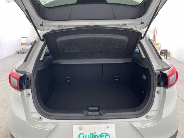 マツダ ＣＸ－３ 20S プロアクティブ 兵庫県 2017(平29)年 3万km セラミックM ・衝突軽減ブレーキ・/・レーンキープアシスト/・ブラインドスポットモニター/・ヘッドアップディスプレイ/・純正ナビ＆TV＆BT＆DVD＆USB/・バックカメラ/・ETC/・スマートキー/・プッシュスタート/・スペアキー/・パドルシフト/・純正18インチアルミホイール/・純正フロアマット/・アイドリングストップ/・LEDヘッドライト/・オートライト