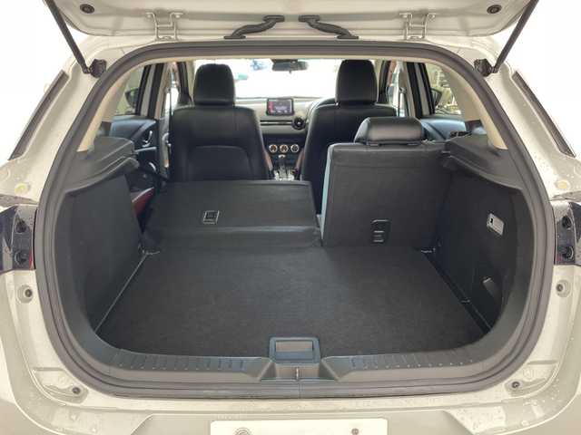 マツダ ＣＸ－３ 20S プロアクティブ 兵庫県 2017(平29)年 3万km セラミックM ・衝突軽減ブレーキ・/・レーンキープアシスト/・ブラインドスポットモニター/・ヘッドアップディスプレイ/・純正ナビ＆TV＆BT＆DVD＆USB/・バックカメラ/・ETC/・スマートキー/・プッシュスタート/・スペアキー/・パドルシフト/・純正18インチアルミホイール/・純正フロアマット/・アイドリングストップ/・LEDヘッドライト/・オートライト