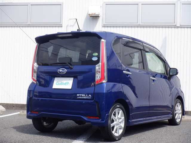 スバル ステラ カスタム R スマートアシスト 静岡県 2016(平28)年 6.6万km 青  ワンオーナー(保証書あり)/ 4WD / スマートアシスト / スマートキー/ プッシュスタート/ カロッツェリア SDナビ(AVIC-RZ99)/ バックカメラ/ 前後ドライブレコーダー/ 運転席シートヒーター/ ETC/ 純正LEDヘッドライト/ フォグランプ/ 純正フロアマット/ 純正ドアバイザー