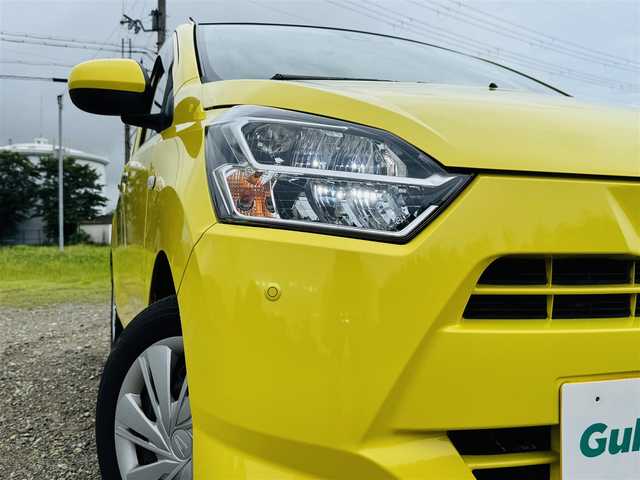 ダイハツ ミラ イース X SAⅢ 兵庫県 2017(平29)年 1.7万km レモンスカッシュクリスタルM 純正ディスプレイオーディオ/バックカメラ/DVD再生可/Bluetooth接続可/前後パーキングセンサー/LEDヘッドライト/AUTOハイビーム/キーレスキー