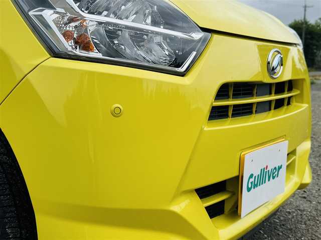 ダイハツ ミラ イース X SAⅢ 兵庫県 2017(平29)年 1.7万km レモンスカッシュクリスタルM 純正ディスプレイオーディオ/バックカメラ/DVD再生可/Bluetooth接続可/前後パーキングセンサー/LEDヘッドライト/AUTOハイビーム/キーレスキー