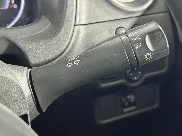 日産 ノート X DIG－S 佐賀県 2014(平26)年 7万km スーパーブラック 純正7型ナビ/ＡＭ/ＦＭ/CD/DVD/Bluetooth/ワンセグTV/バックカメラ/ETC/オートエアコン/盗難防止装置/スマートキー/プッシュスタート/USB入力端子/フロアマット/ハロゲンヘッドライト