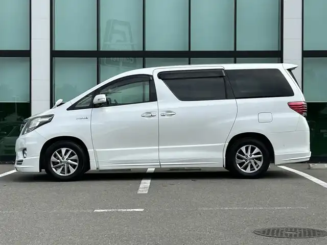 トヨタ アルファードハイブリット SR サイドリフトアップ 和歌山県 2013(平25)年 15.7万km ホワイトパールクリスタルシャイン 福祉車両/サイド脱着電動/社外ナビ/バックカメラ/クルーズコントロール/両側パワースライドドア/アイドリングストップ/ETC/ドライブレコーダー/純正アルミホイール/純正フロアマット/ハロゲンヘッドライト/オートライト