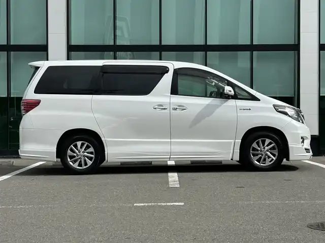 トヨタ アルファードハイブリット SR サイドリフトアップ 和歌山県 2013(平25)年 15.7万km ホワイトパールクリスタルシャイン 福祉車両/サイド脱着電動/社外ナビ/バックカメラ/クルーズコントロール/両側パワースライドドア/アイドリングストップ/ETC/ドライブレコーダー/純正アルミホイール/純正フロアマット/ハロゲンヘッドライト/オートライト