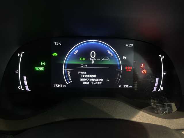 トヨタ ヤリスクロス ハイブリッド Z 福島県 2024(令6)年 1.8万km プラチナホワイトパールマイカ ワンオーナー車/登録時走行距離17/241km/モデリスタエアロ（ADVANCE ROBUST STYLE）/取扱説明書/記録簿/保証書/純正ディスプレイオーディオPlus/（コネクティッドナビ対応、8インチ）/〇フルセグTV（走行視聴不可）/〇Bluetooth/〇Applecarplay/〇ＨＤＭＩ接続端子/〇ＴｉｐｅＣ接続端子/ステアリングヒーター/パワーシート（Ｄ席）/シートヒーター（Ｄ＋Ｎ席）/純正ETC2.0/全方位カメラ/クルーズコントロール（追従機能付き）/ＢＳＭ/ＰＤＡ/ＲＣＴＡ/ＰＡＳＢ/安心降車アシスト/ＲＳＡ/クリアランスソナー（前後）/社外ナビ（前後）/スマートキー/スペアキー（1本）/寒冷地仕様/センターコンソール/AAC