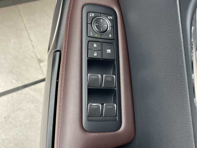 レクサス ＲＸ 450h バージョンL 愛知県 2018(平30)年 3.2万km グラファイトブラックガラスフレーク レクサスセーフティセンス/純正12.3型ナビ　SDカードなし/三眼LEDヘッドライト/全方位カメラ/レーダークルーズコントロール/シートヒーター/エアシート/バックカメラ/電動リアゲート/パワーシート/ヘッドアップディスプレイ/コーナーセンサー/純正アルミホイール/ETC2.0/ブラインドスポットモニター/ステアリングヒーター/オートマチックハイビーム/ドライブレコーダー/衝突軽減システム/フルセグ/CD DVD/Bluetooth/ステアリングスイッチ/スマートキー/プッシュスタート