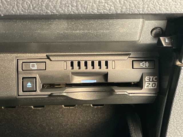 レクサス ＲＸ 450h バージョンL 愛知県 2018(平30)年 3.2万km グラファイトブラックガラスフレーク レクサスセーフティセンス/純正12.3型ナビ　SDカードなし/三眼LEDヘッドライト/全方位カメラ/レーダークルーズコントロール/シートヒーター/エアシート/バックカメラ/電動リアゲート/パワーシート/ヘッドアップディスプレイ/コーナーセンサー/純正アルミホイール/ETC2.0/ブラインドスポットモニター/ステアリングヒーター/オートマチックハイビーム/ドライブレコーダー/衝突軽減システム/フルセグ/CD DVD/Bluetooth/ステアリングスイッチ/スマートキー/プッシュスタート