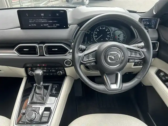 マツダ ＣＸ－８ XD エクスクルーシブモード 福島県 2021(令3)年 1.6万km ジェットブラックマイカ BOSEプレミアムサウンド/純正ナビゲーション/【USB/BT/TV】/アラウンドビューモニター/ETC2.0/レーダー探知機/型番：ZERO608LV/電動リフトゲート/ホワイトレザーシート/前席・セカンドシートシートヒーター/前席・セカンドシートベンチレーション/前席パワーシート/運転席シートメモリー/ステアリングヒーター/アダプティブクルーズコントロール/レーンキープアシスト/LEDオートライト/LEDフォグランプ/純正フロアマット