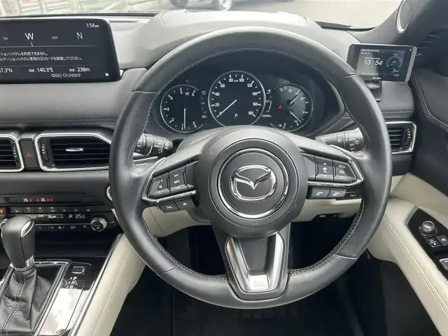 マツダ ＣＸ－８ XD エクスクルーシブモード 福島県 2021(令3)年 1.6万km ジェットブラックマイカ BOSEプレミアムサウンド/純正ナビゲーション/【USB/BT/TV】/アラウンドビューモニター/ETC2.0/レーダー探知機/型番：ZERO608LV/電動リフトゲート/ホワイトレザーシート/前席・セカンドシートシートヒーター/前席・セカンドシートベンチレーション/前席パワーシート/運転席シートメモリー/ステアリングヒーター/アダプティブクルーズコントロール/レーンキープアシスト/LEDオートライト/LEDフォグランプ/純正フロアマット