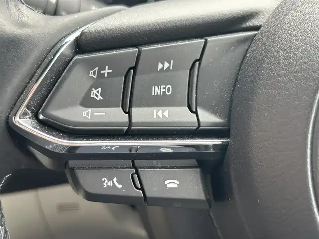 マツダ ＣＸ－８ XD エクスクルーシブモード 福島県 2021(令3)年 1.6万km ジェットブラックマイカ BOSEプレミアムサウンド/純正ナビゲーション/【USB/BT/TV】/アラウンドビューモニター/ETC2.0/レーダー探知機/型番：ZERO608LV/電動リフトゲート/ホワイトレザーシート/前席・セカンドシートシートヒーター/前席・セカンドシートベンチレーション/前席パワーシート/運転席シートメモリー/ステアリングヒーター/アダプティブクルーズコントロール/レーンキープアシスト/LEDオートライト/LEDフォグランプ/純正フロアマット