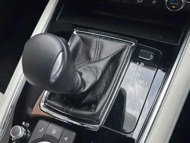 マツダ ＣＸ－８ XD エクスクルーシブモード 福島県 2021(令3)年 1.6万km ジェットブラックマイカ BOSEプレミアムサウンド/純正ナビゲーション/【USB/BT/TV】/アラウンドビューモニター/ETC2.0/レーダー探知機/型番：ZERO608LV/電動リフトゲート/ホワイトレザーシート/前席・セカンドシートシートヒーター/前席・セカンドシートベンチレーション/前席パワーシート/運転席シートメモリー/ステアリングヒーター/アダプティブクルーズコントロール/レーンキープアシスト/LEDオートライト/LEDフォグランプ/純正フロアマット