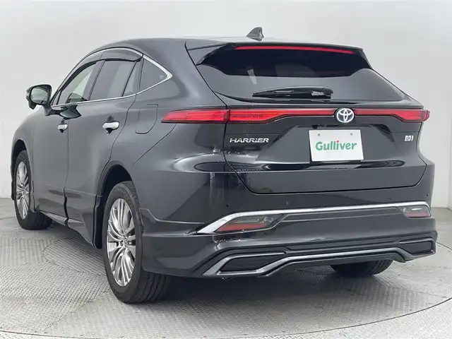 トヨタ ハリアー ハイブリッド Z レザーパッケージ 道央・札幌 2020(令2)年 5.2万km プレシャスブラックパール ・４WD/・モデリスタエアロ/・JBLプレミアムサウンド/・純正ディスプレイオーディオ/　BT/USB/Miracast/フルセグ/・バックカメラ/・デジタルインナーミラー/・ビルトインETC/・純正ドライブレコーダー/・トヨタセーフティセンス/・プリクラッシュセーフティ/・レーダークルーズコントロール/・レーンキープアシスト/・オートハイビーム/・クリアランスソナー/・BSM/・HUD/・RSA/・RCTA/・レザーシート/・前席パワーシート/・エア/シートヒーター/・ステアリングヒーター/・ステアリングスイッチ/・プッシュスタート/・スマートキー/・純正フロアマット/・ドアバイザー/・純正19インチAW