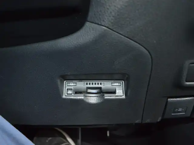トヨタ Ｃ－ＨＲ G モード ネロセーフティプラスⅢ 栃木県 2023(令5)年 3.9万km ブラックマイカ ワンオーナー/Toyota Safety Sense/［先行車発進告知機能/PCS/BSM/LTA/AHB/RSA// レーダークルーズコントロール］/パノラミックビューモニター/純正ナビ/［BT/AM/FM/USB/Miracast/AppleCarPlay// AndroidAuto］/前席シートヒーター/ドライブレコーダー/ETC2.0/パーキングサポートブレーキ/ドアバイザー/クリアランスソナー/オートハイビーム/オートライト/ステアスイッチ/スマートスペースキー×１/新車保証書/取扱説明書