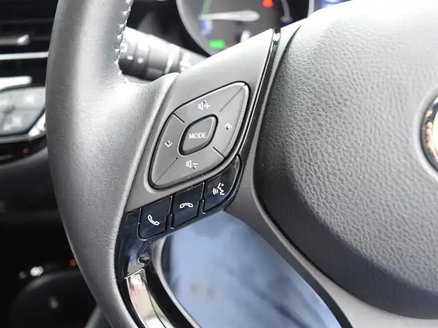 トヨタ Ｃ－ＨＲ G モード ネロセーフティプラスⅢ 栃木県 2023(令5)年 3.9万km ブラックマイカ ワンオーナー/Toyota Safety Sense/［先行車発進告知機能/PCS/BSM/LTA/AHB/RSA// レーダークルーズコントロール］/パノラミックビューモニター/純正ナビ/［BT/AM/FM/USB/Miracast/AppleCarPlay// AndroidAuto］/前席シートヒーター/ドライブレコーダー/ETC2.0/パーキングサポートブレーキ/ドアバイザー/クリアランスソナー/オートハイビーム/オートライト/ステアスイッチ/スマートスペースキー×１/新車保証書/取扱説明書