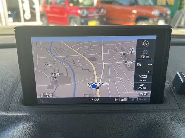 アウディ Ａ３ セダン 1．4 TFSI 東京都 2016(平28)年 3万km ブリリアントレッド 純正ナビ【Bluetooth接続可、CD、DVD、フルセグTV】/クルーズコントロール/バックカメラ/ドライブレコーダー前後/アイドリングストップ/電動パーキングブレーキ/純正フロアマット/純正アルミホイール/ドライブモード/パドルシフト/MTモード付AT/センターコンソール/コーナーセンサー/オートライト/LEDヘッドライト/横滑り防止装置/盗難防止装置/ABS/ETC/Wサイドエアバッグ/スマートキー/スペアキー1本/保証書、取扱説明書