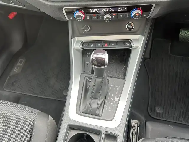 アウディ Ｑ３ 35TFSI アドバンスド 福岡県 2023(令5)年 3.9万km パール 純正ナビ/前席パワーシート/前席シートヒーター/電動リアゲート/ETC2.0/オートブレーキホールド/クルーズコントロール/コーナーセンサー/接近警告/サイドアシスト/Audiプレセンス