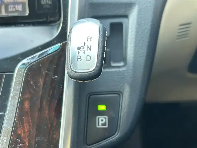 トヨタ ＳＡＩ S 埼玉県 2016(平28)年 4.3万km シルバーM 登録時42181km/純正ナビ（フルセグTV/AM/FM/BT）/Bカメラ/純正16インチAW/純正LEDヘッドライト/純正ドライブレコーダー（前）/純正フロアマット/純正ドアバイザー/D席パワーシート/ビルトインＥＴＣ/プッシュスタート/スマートキー/スペアキー1本/ステアリングスイッチ/保証書/車両/ナビ取扱説明書