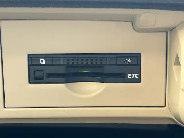 トヨタ ＳＡＩ S 埼玉県 2016(平28)年 4.3万km シルバーM 登録時42181km/純正ナビ（フルセグTV/AM/FM/BT）/Bカメラ/純正16インチAW/純正LEDヘッドライト/純正ドライブレコーダー（前）/純正フロアマット/純正ドアバイザー/D席パワーシート/ビルトインＥＴＣ/プッシュスタート/スマートキー/スペアキー1本/ステアリングスイッチ/保証書/車両/ナビ取扱説明書