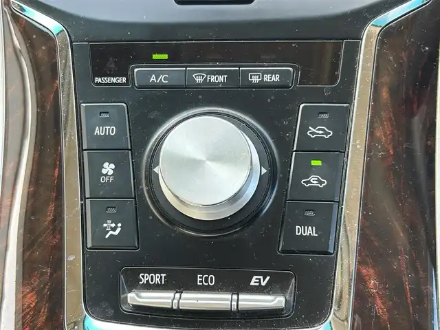 トヨタ ＳＡＩ S 埼玉県 2016(平28)年 4.3万km シルバーM 登録時42181km/純正ナビ（フルセグTV/AM/FM/BT）/Bカメラ/純正16インチAW/純正LEDヘッドライト/純正ドライブレコーダー（前）/純正フロアマット/純正ドアバイザー/D席パワーシート/ビルトインＥＴＣ/プッシュスタート/スマートキー/スペアキー1本/ステアリングスイッチ/保証書/車両/ナビ取扱説明書