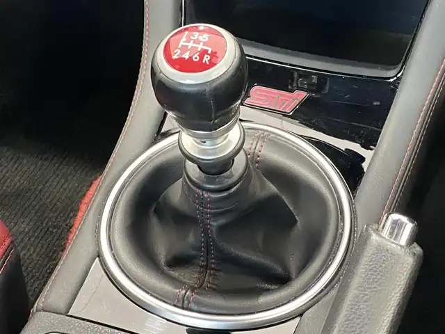 スバル ＷＲＸ ＳＴＩ STI 岐阜県 2020(令2)年 2.5万km クリスタルブラックシリカ 純正ナビ(CN-LX840D)/フルセグTV/Bluetooth/CD/DVD/スバルリヤビークルディテクション/STIフルエアロ/ZERO/SPORTS(純正部品あり）/・マフラー/・ダイレクトフローシステムゼロ/・ダイレクトフローシステムボックス/・クールエアインテーク/STIイエローキャリパー/アドバンレーシングRZ 19インチAW/純正ドアミラーカバー(チェリーレッド)/バックカメラ/ドライブレコーダー/ハーフレザーシート/オートライト/LEDヘッドライト/純正フロアマット/ETC2.0/スペアキー