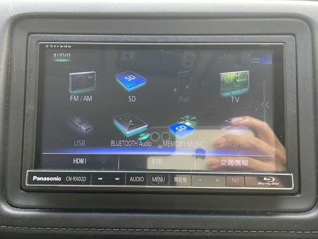 ホンダ ヴェゼル X 兵庫県 2016(平28)年 3.5万km クリスタルブラックパール ワンオーナー/社外SDナビ　Panasonic CN-RX02D/Bluetooth・AM/FM・DVD/フルセグTV/ETC/バックカメラ/アンチロック・ブレーキ・システム/クルーズコントロール/コーナーセンサー/横滑り防止装置/純正フロアマット/純正アルミホイール/プッシュスタート/ステアリングスイッチ/取扱説明書/保証書