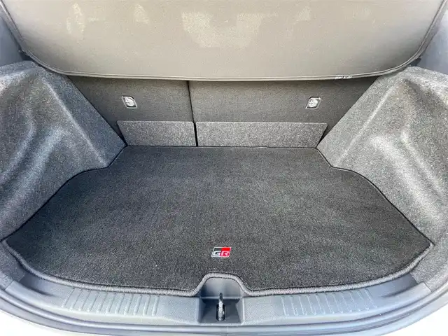 トヨタ ＧＲヤリス RZ ハイパフォーマンス 愛知県 2024(令6)年 0.3万km プラチナホワイトパールマイカ /当店買取/1オーナー/禁煙//GRエアロパーツセット//GR純正フロアマット//GR純正ラゲッジマット//GRスポーツサイドバイザー//純正BBS18AW//純正ディスプレイオーディオナビ//フルセグTV/Bluetooth/typeC//JBLサウンド/ステリングヒーター/ナノイーX//シートヒーター/ハーフレザー//ETC2.0//PCS/LTA/LDA/レーダークルーズコントロール//RSA/TMN/SEA/RCTA/BSM/PKSB/クリアランスソナ//iMT//LEDヘッド/AHB//保証書/取説/マルチメディア取説/スペアキー