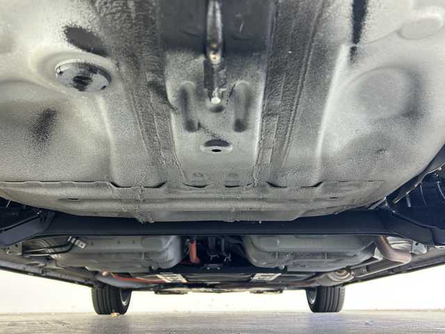 ホンダ フィット e:HEVモデューロX 三重県 2022(令4)年 2.8万km プラチナホワイトパール /禁煙車//純正ナビ/（CD.DVD.SD.BT.フルセグTV）//バックカメラ//ホンダセンシング//レーダークルーズコントロール//社外デジタルインナーミラー（ドラレコ機能付き）//コーナーセンサー//ハーフレザーシート//シートヒーター//ETC//モデューロアルミホイール//柿本マフラー