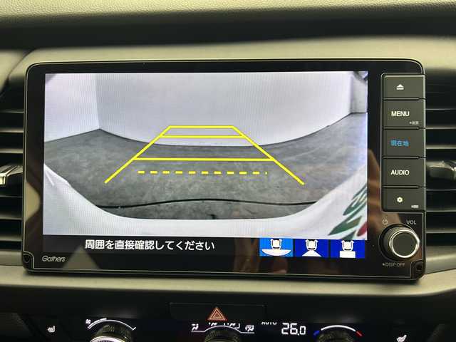 ホンダ フィット e:HEVモデューロX 三重県 2022(令4)年 2.8万km プラチナホワイトパール /禁煙車//純正ナビ/（CD.DVD.SD.BT.フルセグTV）//バックカメラ//ホンダセンシング//レーダークルーズコントロール//社外デジタルインナーミラー（ドラレコ機能付き）//コーナーセンサー//ハーフレザーシート//シートヒーター//ETC//モデューロアルミホイール//柿本マフラー