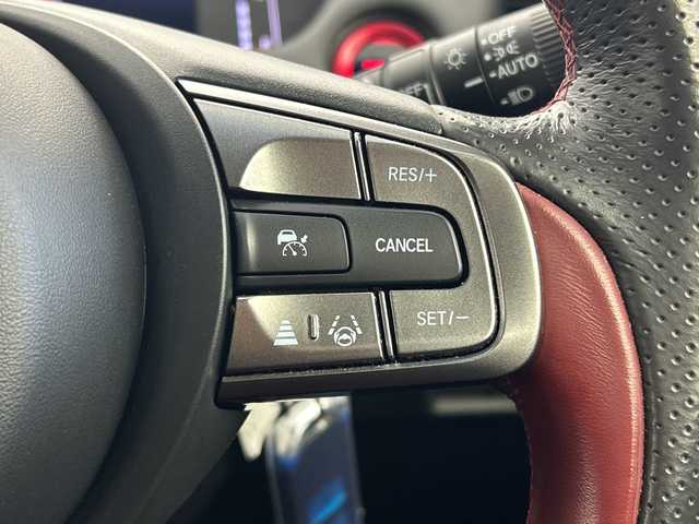 ホンダ フィット e:HEVモデューロX 三重県 2022(令4)年 2.8万km プラチナホワイトパール /禁煙車//純正ナビ/（CD.DVD.SD.BT.フルセグTV）//バックカメラ//ホンダセンシング//レーダークルーズコントロール//社外デジタルインナーミラー（ドラレコ機能付き）//コーナーセンサー//ハーフレザーシート//シートヒーター//ETC//モデューロアルミホイール//柿本マフラー