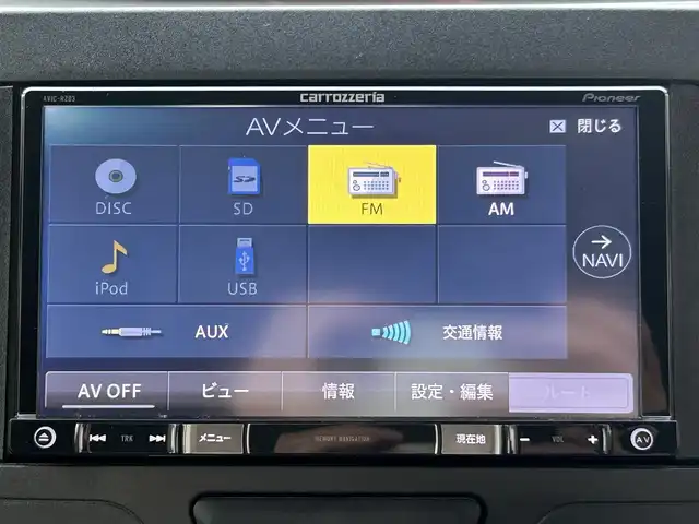 ダイハツ タント X 兵庫県 2015(平27)年 7.5万km パールホワイトⅢ 社外７インチナビ/　　（AM/FM/CD/DVD/iPod/SD/USB)/パワーステアリング/プッシュスタート/ETC/両側パワースライドドア/電動格納ミラー/純正フロアマット/リアサンシェード/ISOFIX/保証書/取扱説明書
