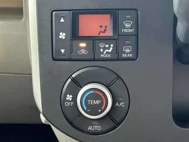 ダイハツ タント X 兵庫県 2015(平27)年 7.5万km パールホワイトⅢ 社外７インチナビ/　　（AM/FM/CD/DVD/iPod/SD/USB)/パワーステアリング/プッシュスタート/ETC/両側パワースライドドア/電動格納ミラー/純正フロアマット/リアサンシェード/ISOFIX/保証書/取扱説明書